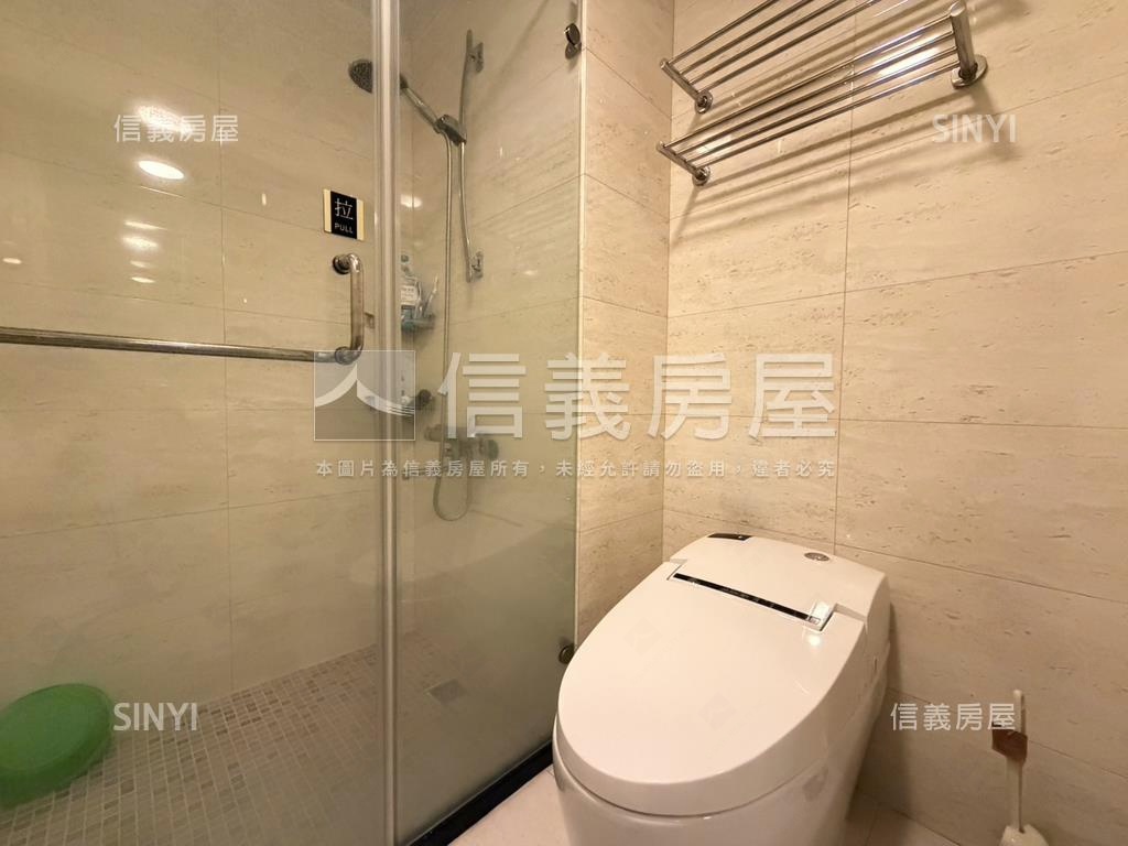 遠眺溪景高樓採光通風兩房房屋室內格局與周邊環境