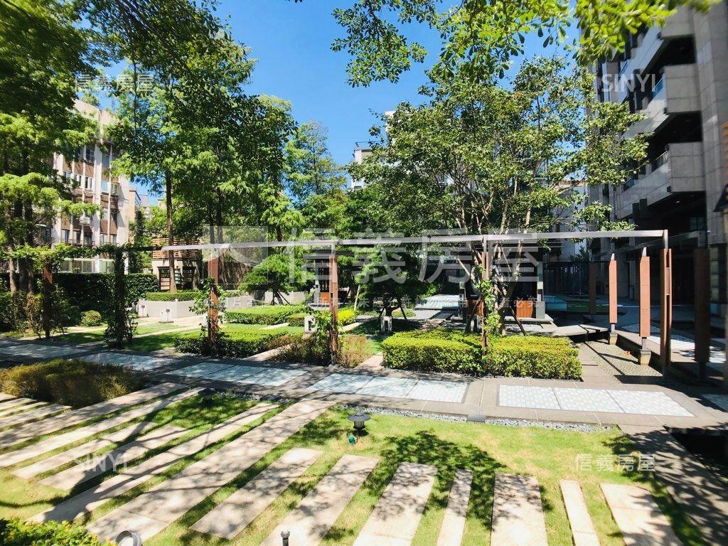 天母紘琚層峰景觀戶房屋室內格局與周邊環境