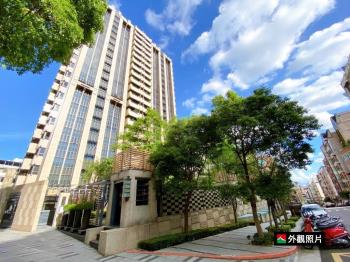 天母紘琚層峰景觀戶