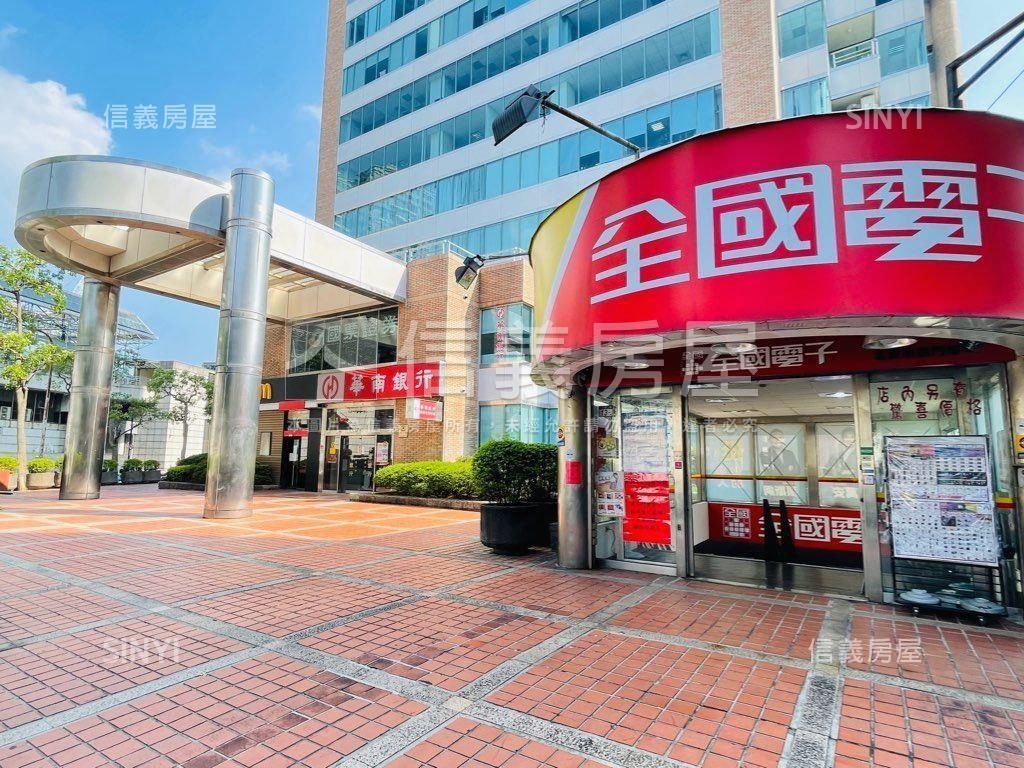 捷運北投中租雙星房屋室內格局與周邊環境