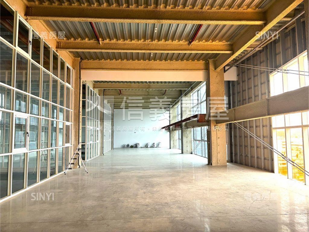 新北鋼骨企業總部３～４樓房屋室內格局與周邊環境