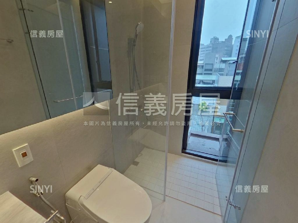 展宜拾秋電梯２房車位房屋室內格局與周邊環境
