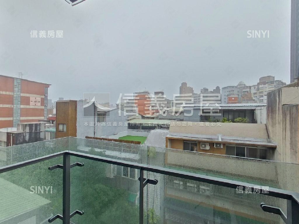 展宜拾秋電梯２房車位房屋室內格局與周邊環境