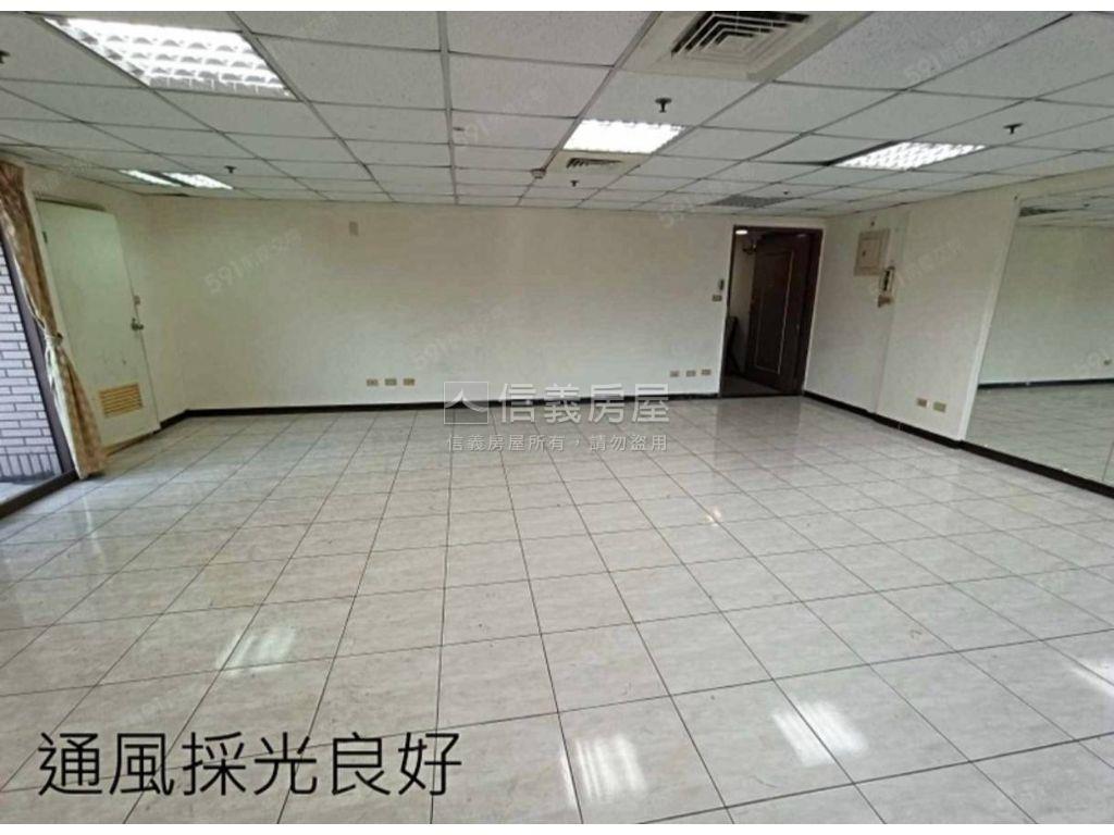 順天中來稀有一房平面車位房屋室內格局與周邊環境