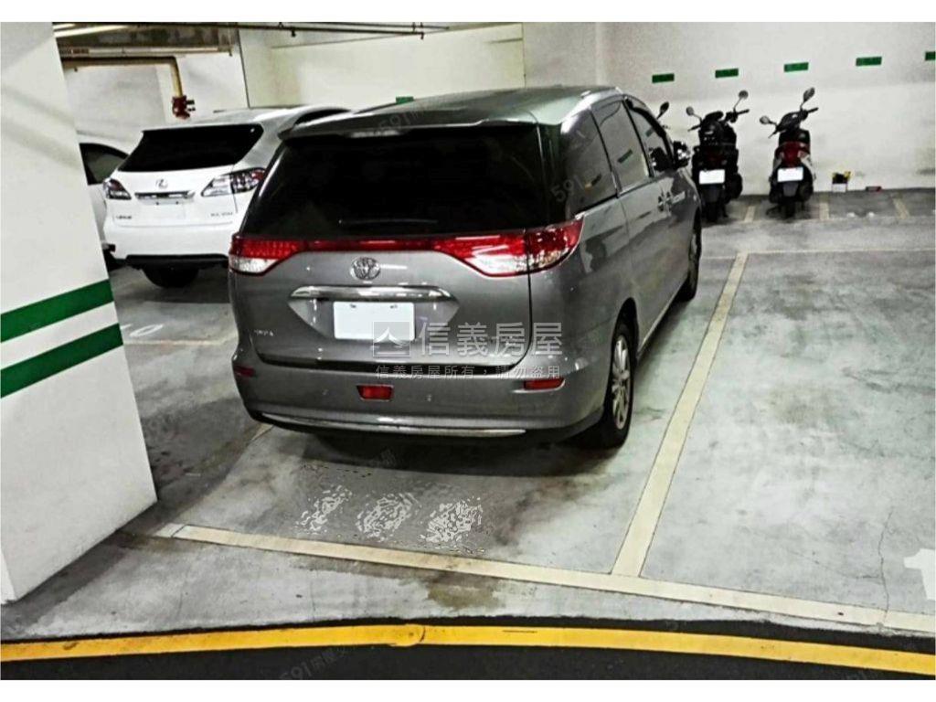 順天中來稀有一房平面車位房屋室內格局與周邊環境