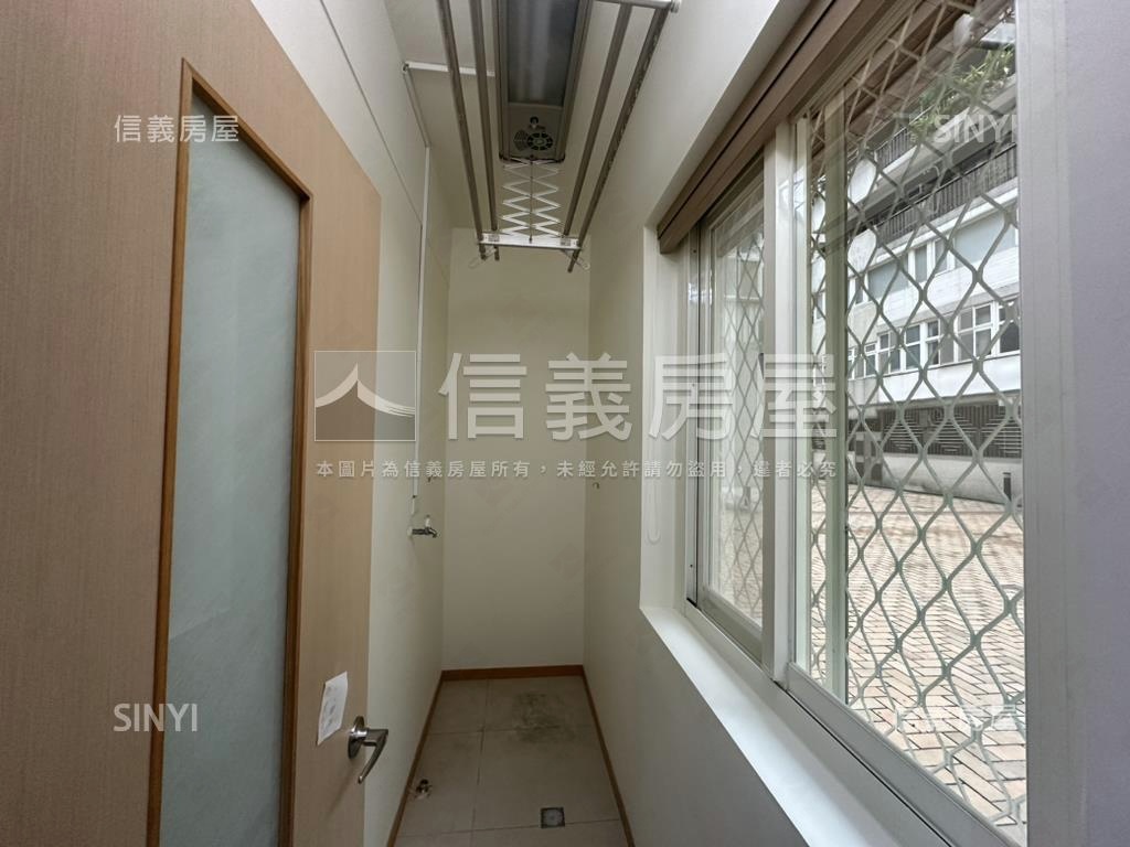 中銀山莊美妝一樓房屋室內格局與周邊環境
