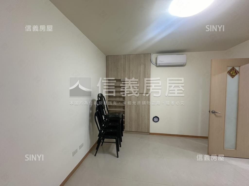 中銀山莊美妝一樓房屋室內格局與周邊環境