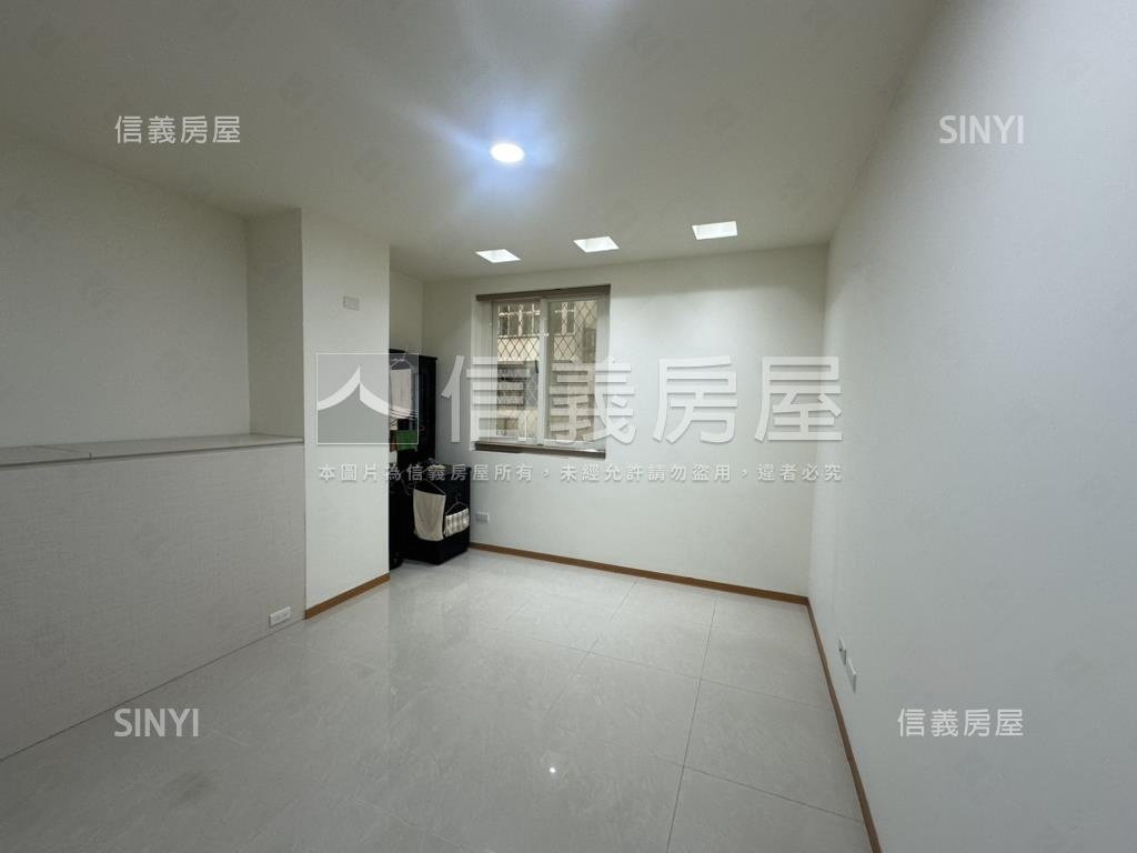 中銀山莊美妝一樓房屋室內格局與周邊環境