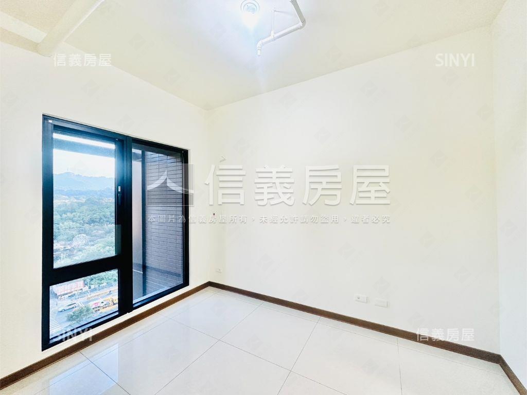 專任新潤青樺３房公園美景房屋室內格局與周邊環境