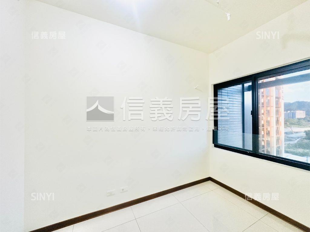 專任新潤青樺３房公園美景房屋室內格局與周邊環境