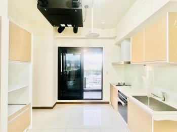 專任新潤青樺３房公園美景