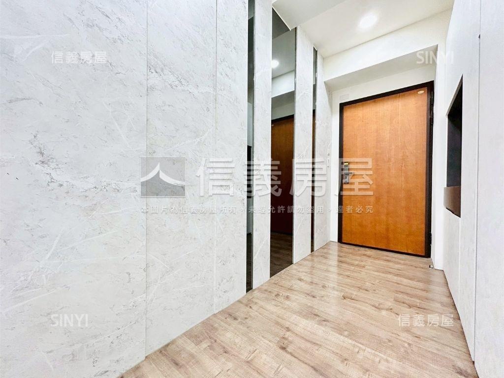 專任稀有釋出三房露臺戶房屋室內格局與周邊環境