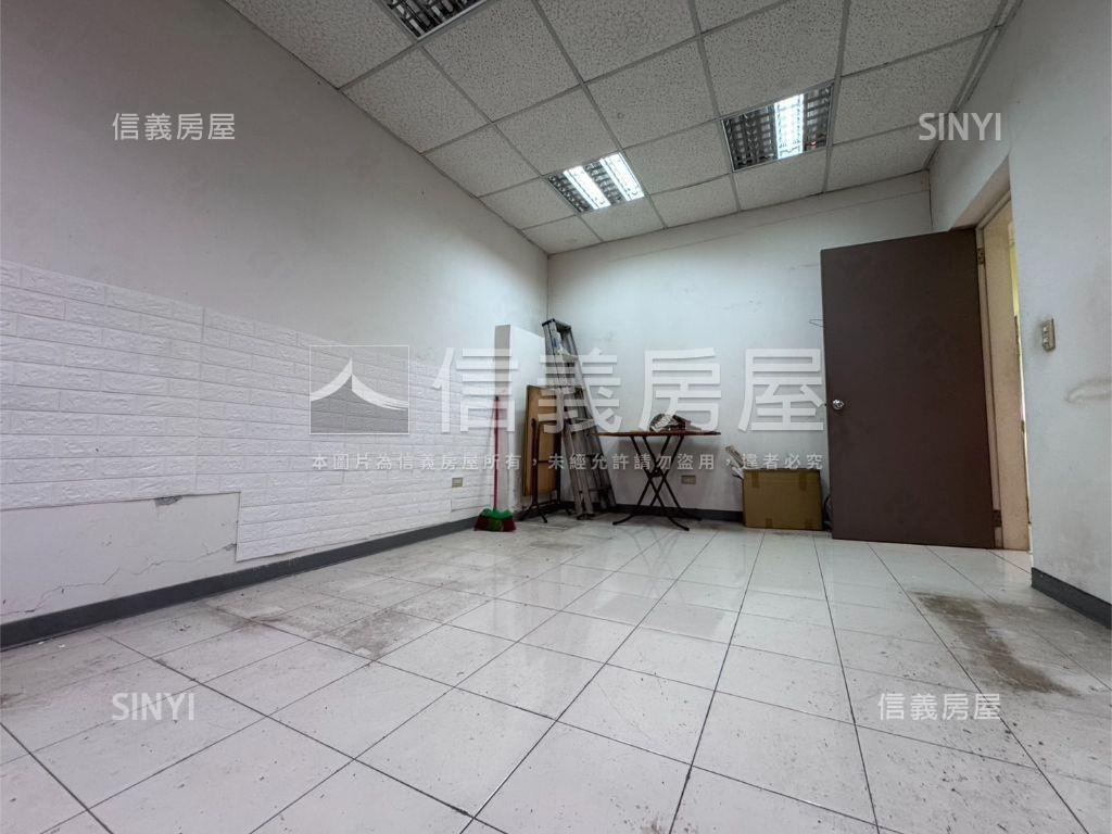 建國路黃金店面房屋室內格局與周邊環境