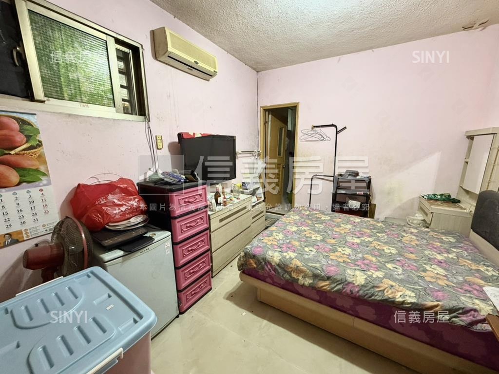 近捷運一樓停車方便房屋室內格局與周邊環境