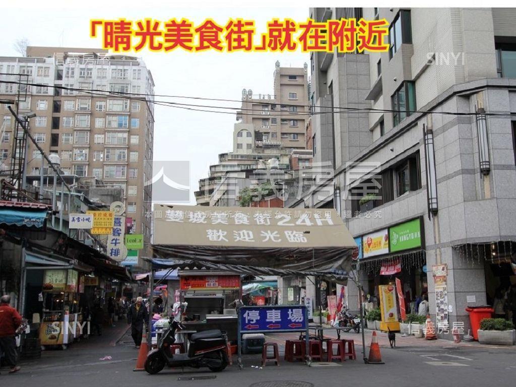 捷運（米勒）附休旅車位房屋室內格局與周邊環境