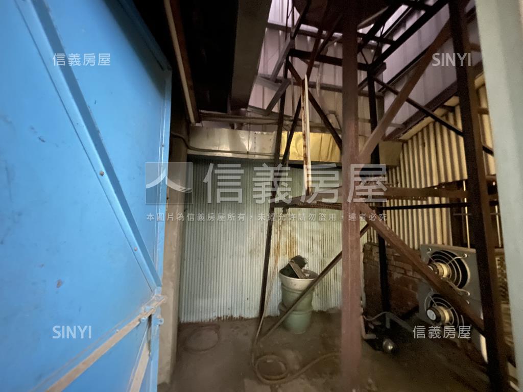 台中后里透店房屋室內格局與周邊環境