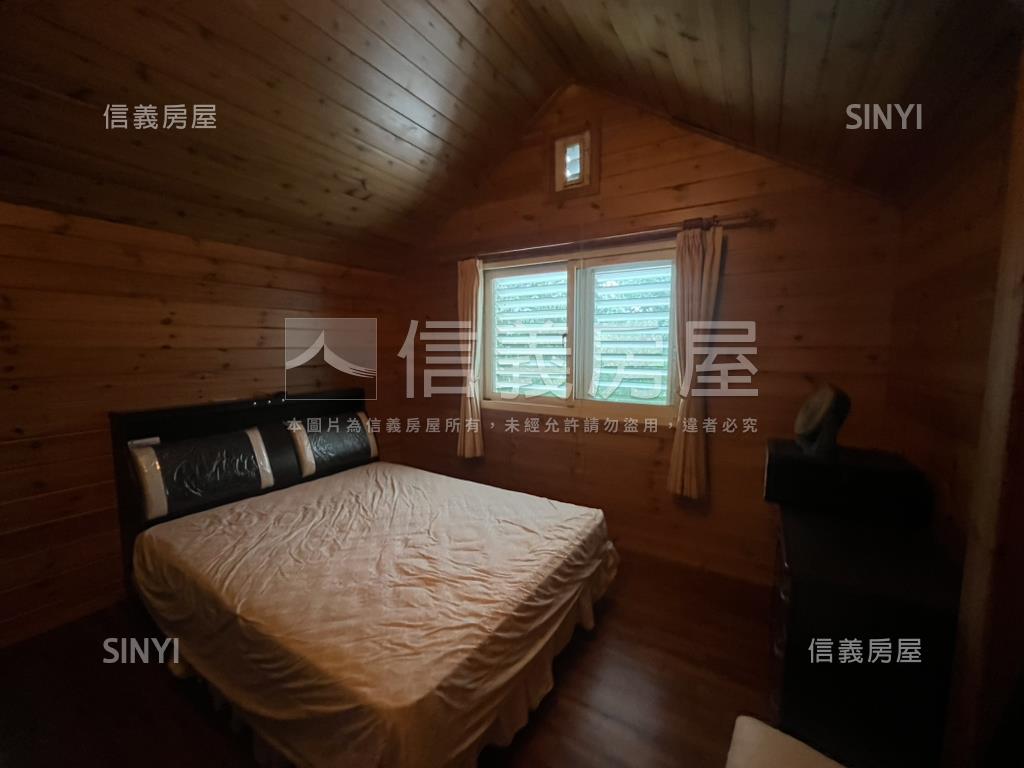 龍潭高園路大地坪原木屋房屋室內格局與周邊環境