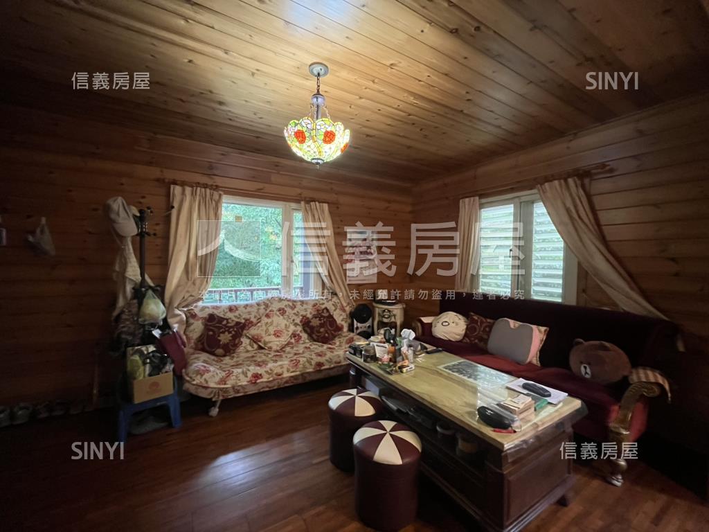 龍潭高園路大地坪原木屋房屋室內格局與周邊環境