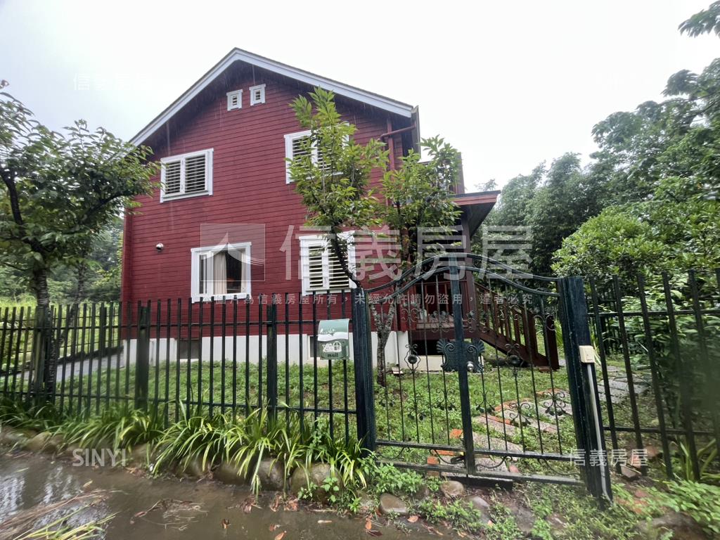 龍潭高園路大地坪原木屋房屋室內格局與周邊環境