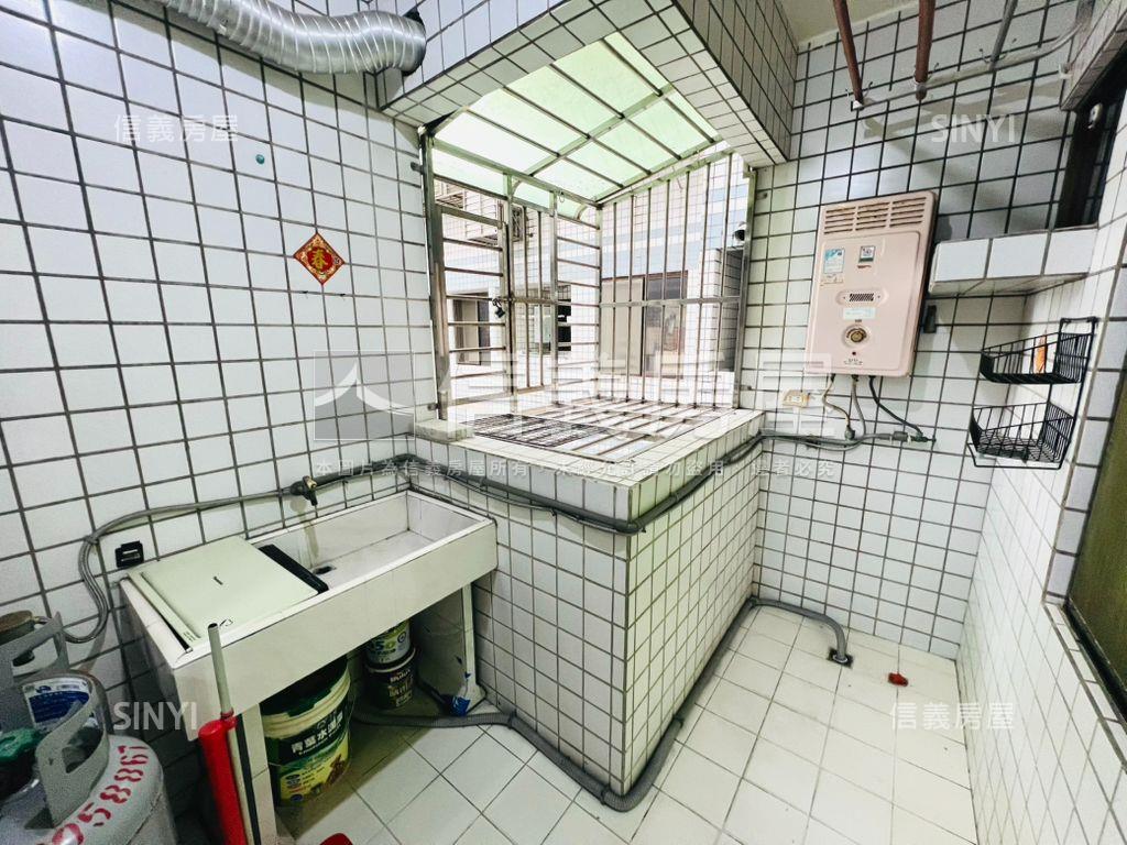 稀有！輔大生活家三房平車房屋室內格局與周邊環境