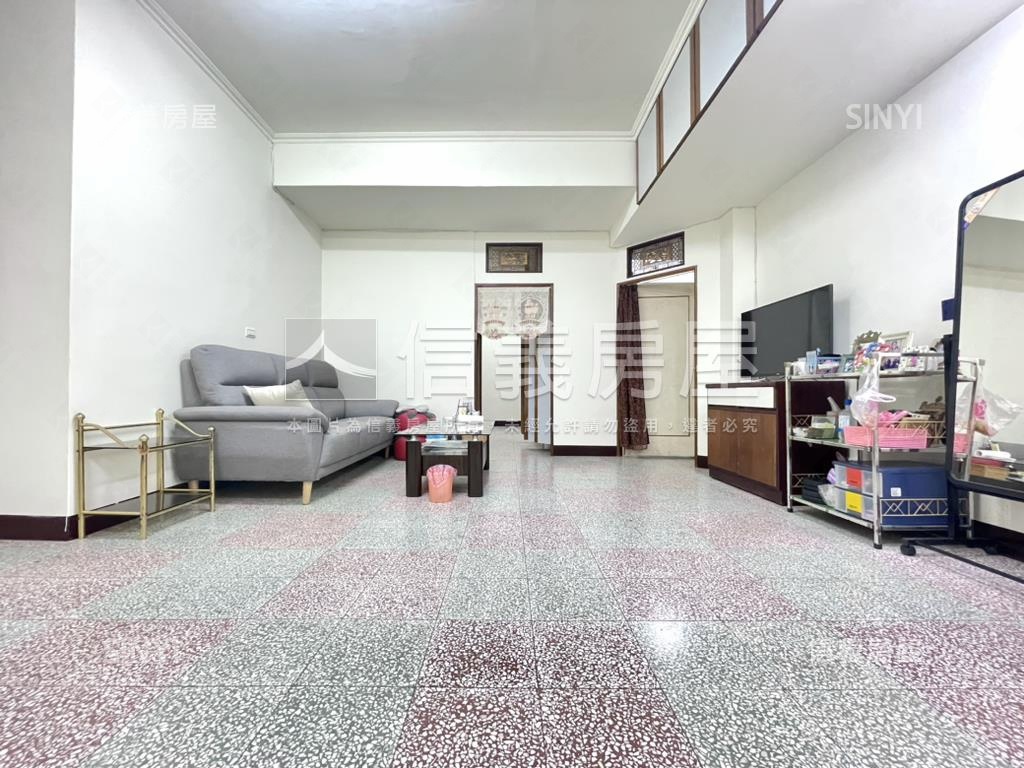 永豐街．面寬金雞母店面房屋室內格局與周邊環境