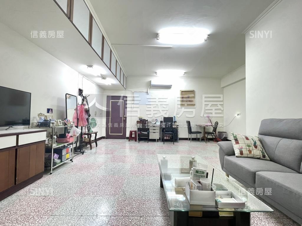 永豐街．面寬金雞母店面房屋室內格局與周邊環境
