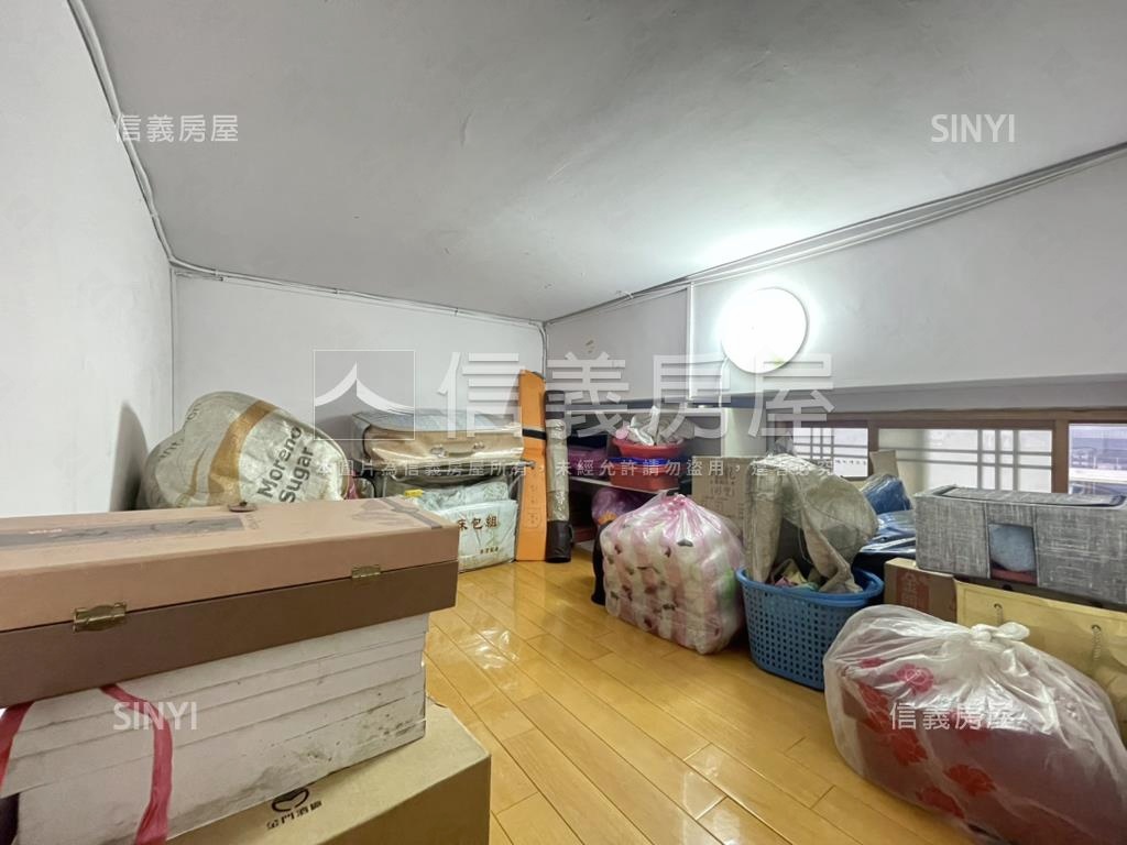 永豐街．面寬金雞母店面房屋室內格局與周邊環境