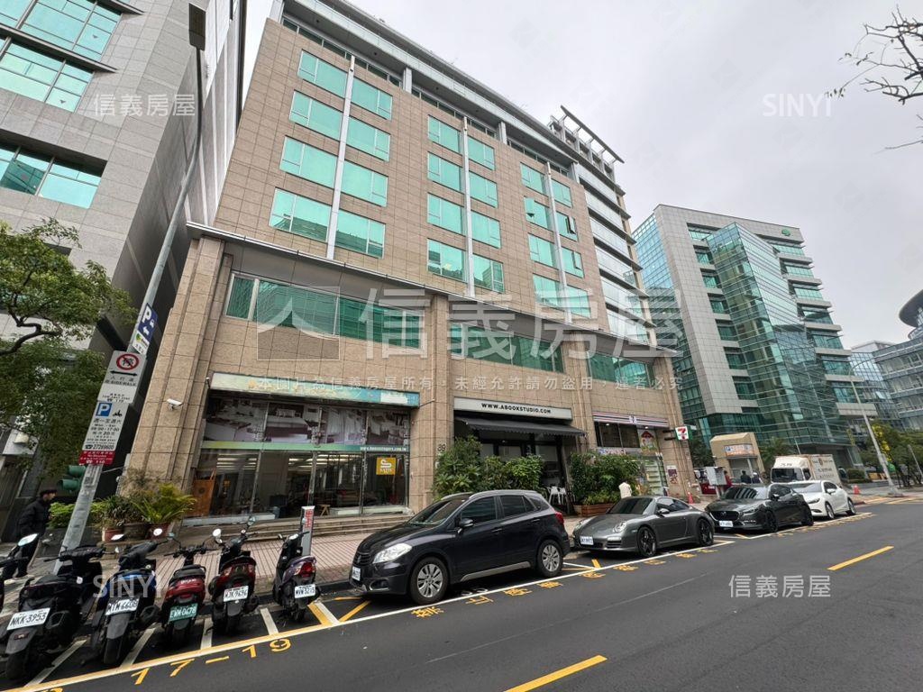內湖挑高黃金店面珠寶盒房屋室內格局與周邊環境