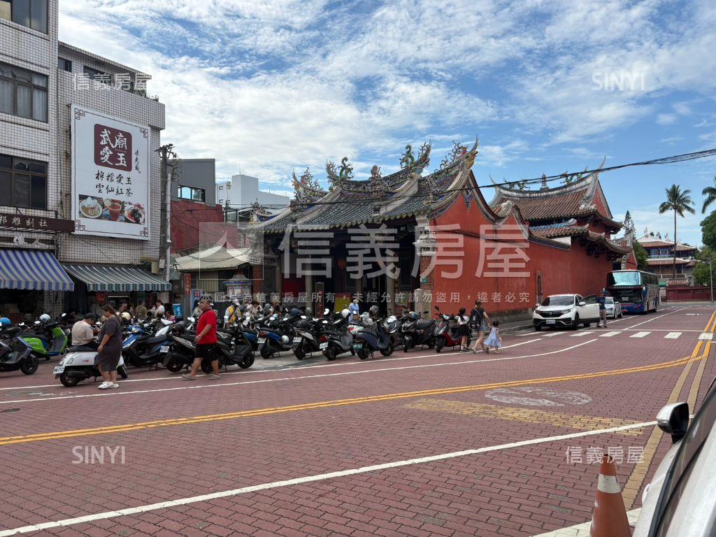 赤崁旁正成功路深約５０Ｍ房屋室內格局與周邊環境