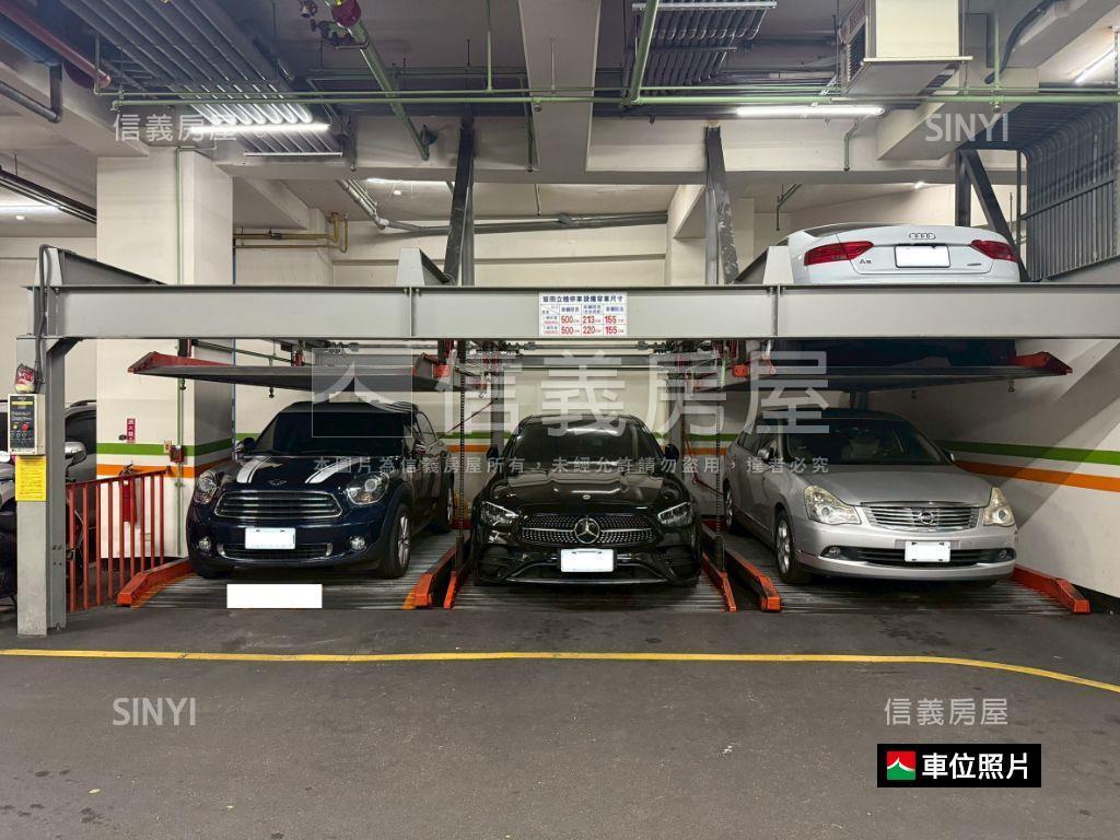 國唐地糧角間四房附雙車位房屋室內格局與周邊環境