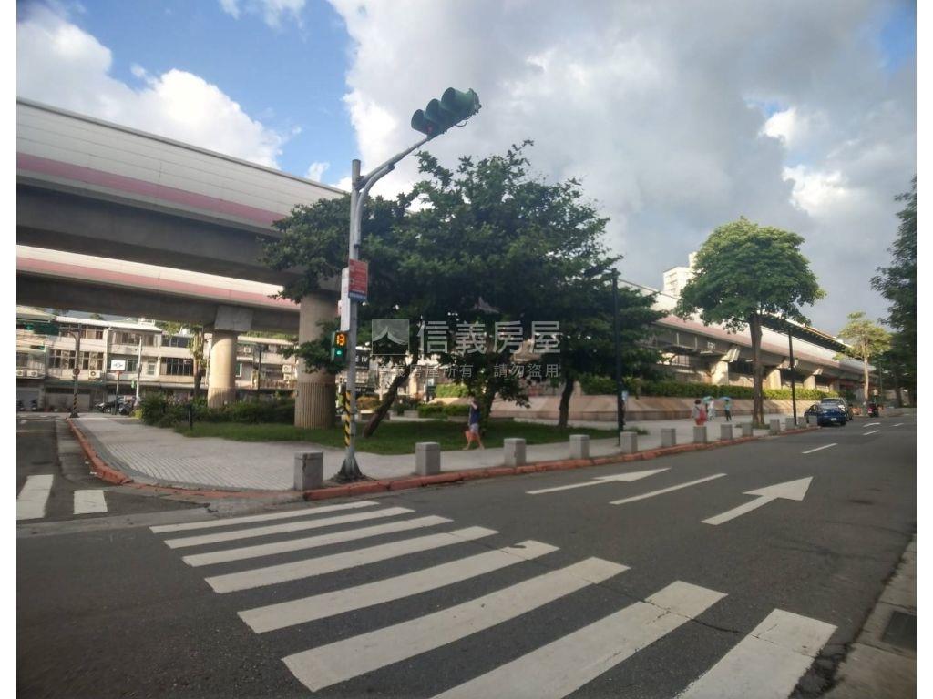 專營近捷運溫馨電梯三房房屋室內格局與周邊環境