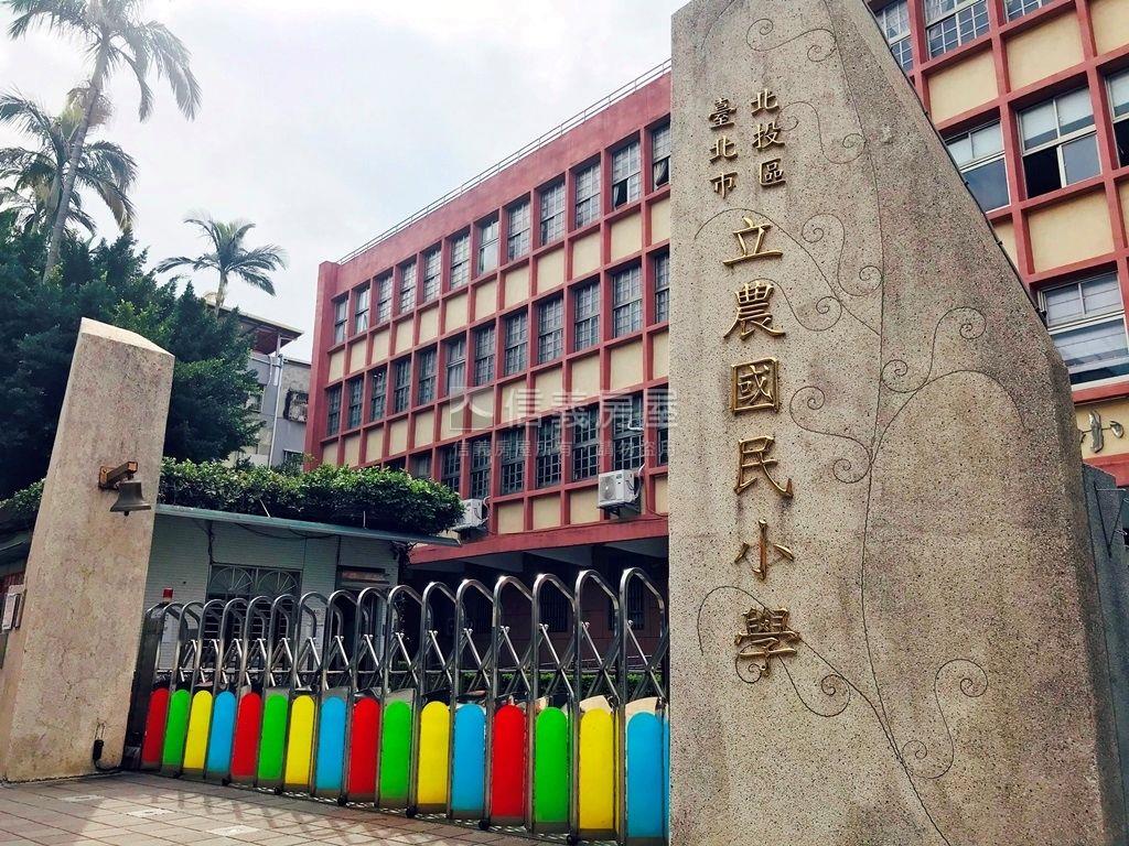 專營近捷運溫馨電梯三房房屋室內格局與周邊環境