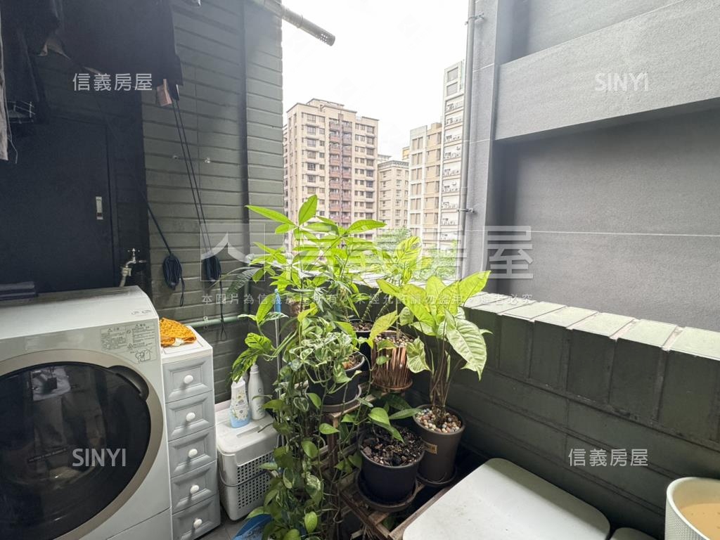 陽光｜公園精緻大兩房房屋室內格局與周邊環境