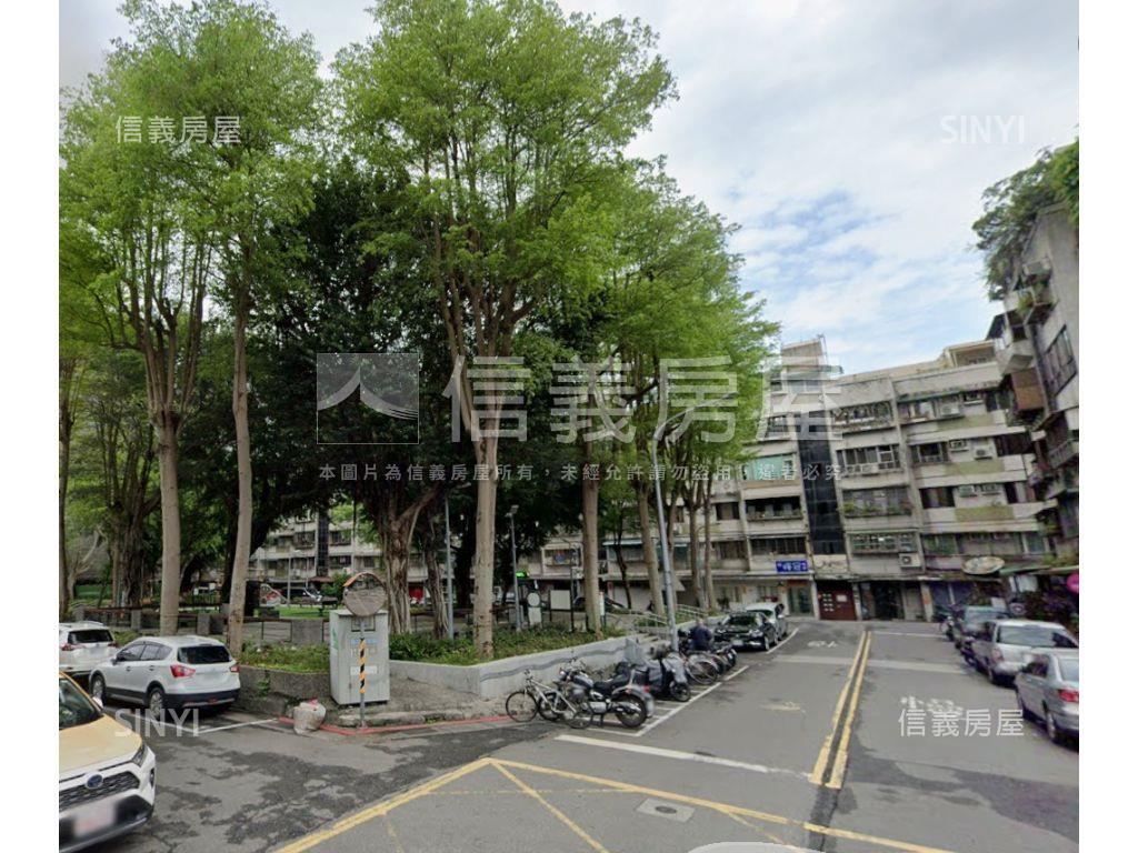 永吉方正面公園房屋室內格局與周邊環境