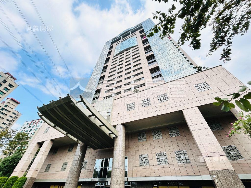 【安泰登峰】指名地標商辦房屋室內格局與周邊環境