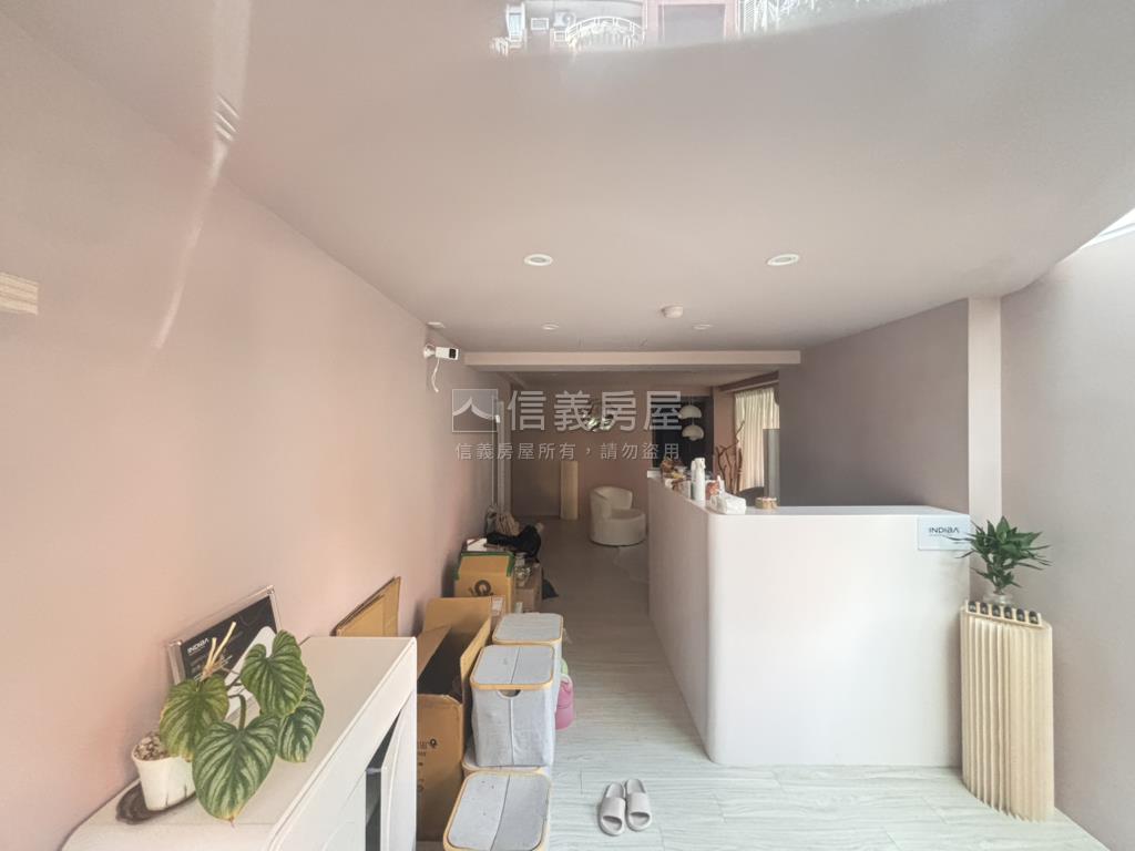 稀有黃金精華北歐店面房屋室內格局與周邊環境