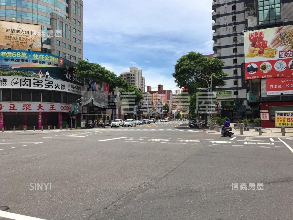 自由二路近輕軌雙平車金店房屋室內格局與周邊環境