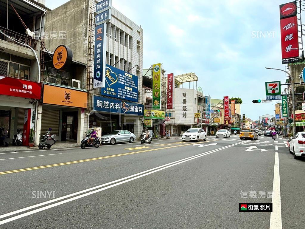 文賢路．大地坪．車庫別墅房屋室內格局與周邊環境