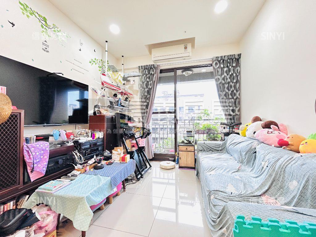 鴻築心天母景觀兩房車位房屋室內格局與周邊環境