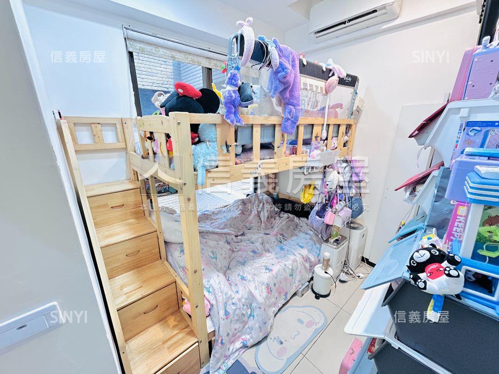 鴻築心天母景觀兩房車位房屋室內格局與周邊環境