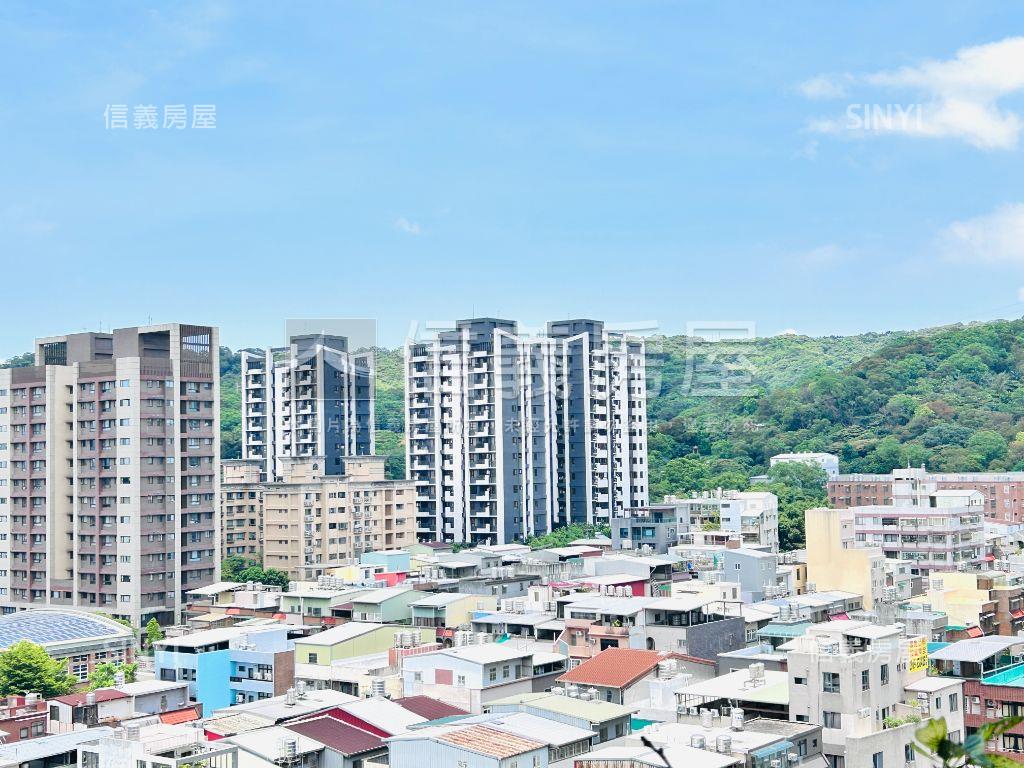 鴻築心天母景觀兩房車位房屋室內格局與周邊環境