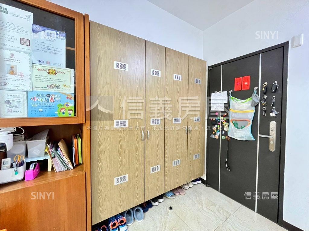 中科。世界１景三房附車位房屋室內格局與周邊環境