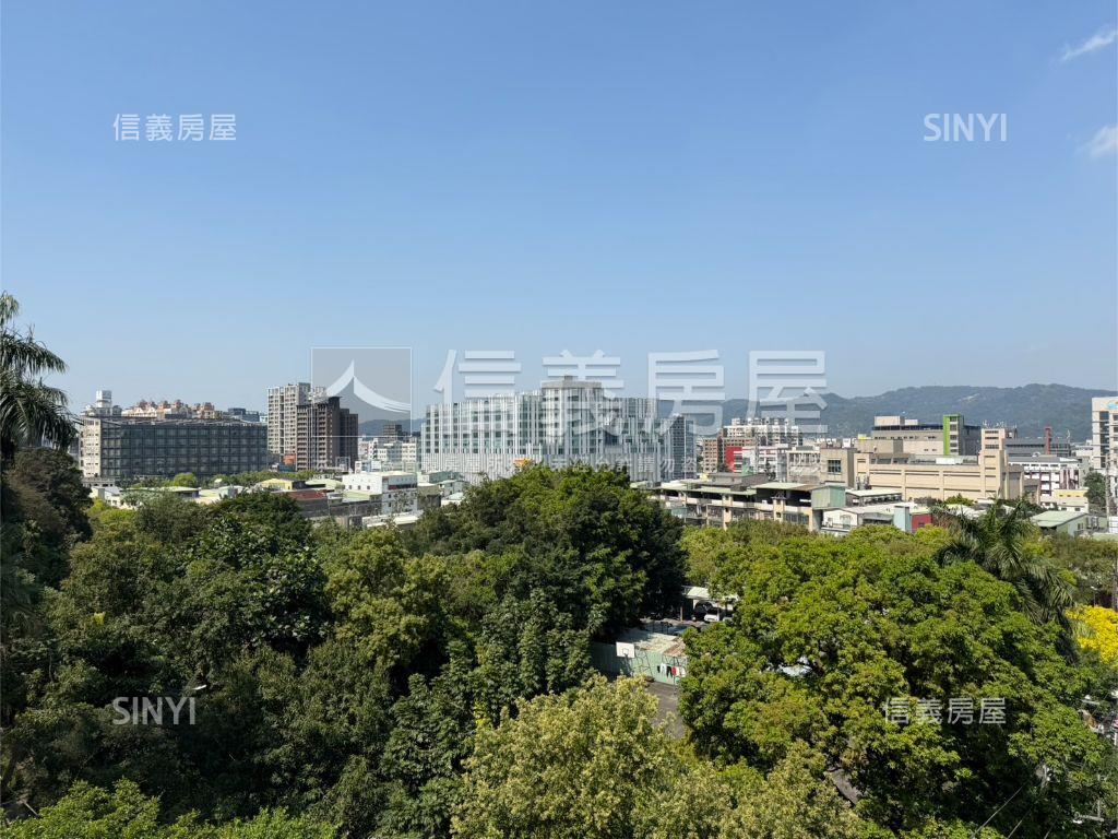 頂埔捷運站●免爬高二樓房屋室內格局與周邊環境