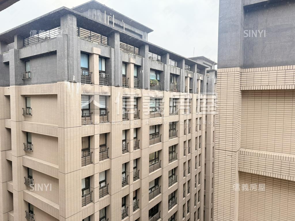 四季紐約‧高樓豪華空間房屋室內格局與周邊環境