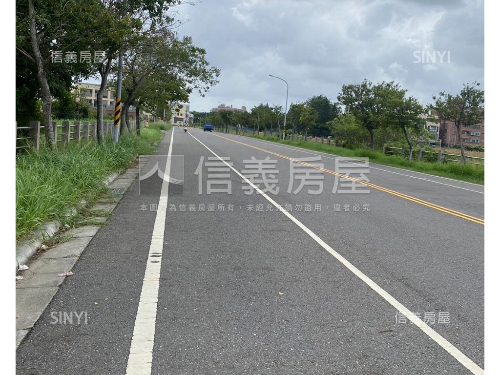 都市計畫區內臨路漂亮農地房屋室內格局與周邊環境