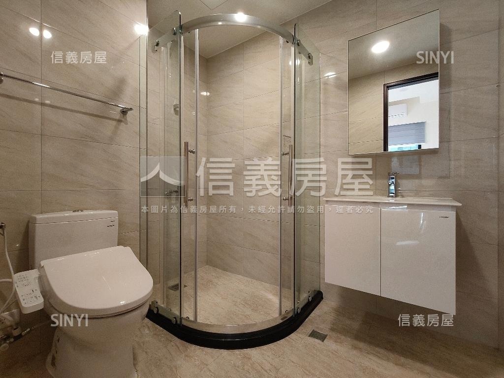 市政質感美裝車位平移房屋室內格局與周邊環境