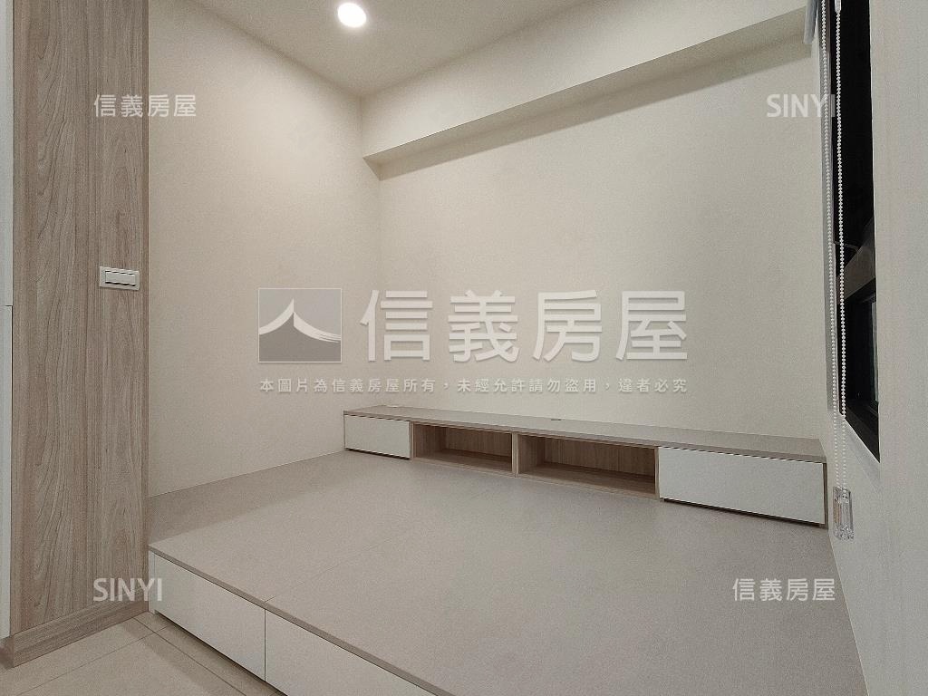 市政質感美裝車位平移房屋室內格局與周邊環境