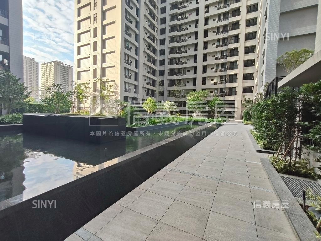 市政質感美裝車位平移房屋室內格局與周邊環境