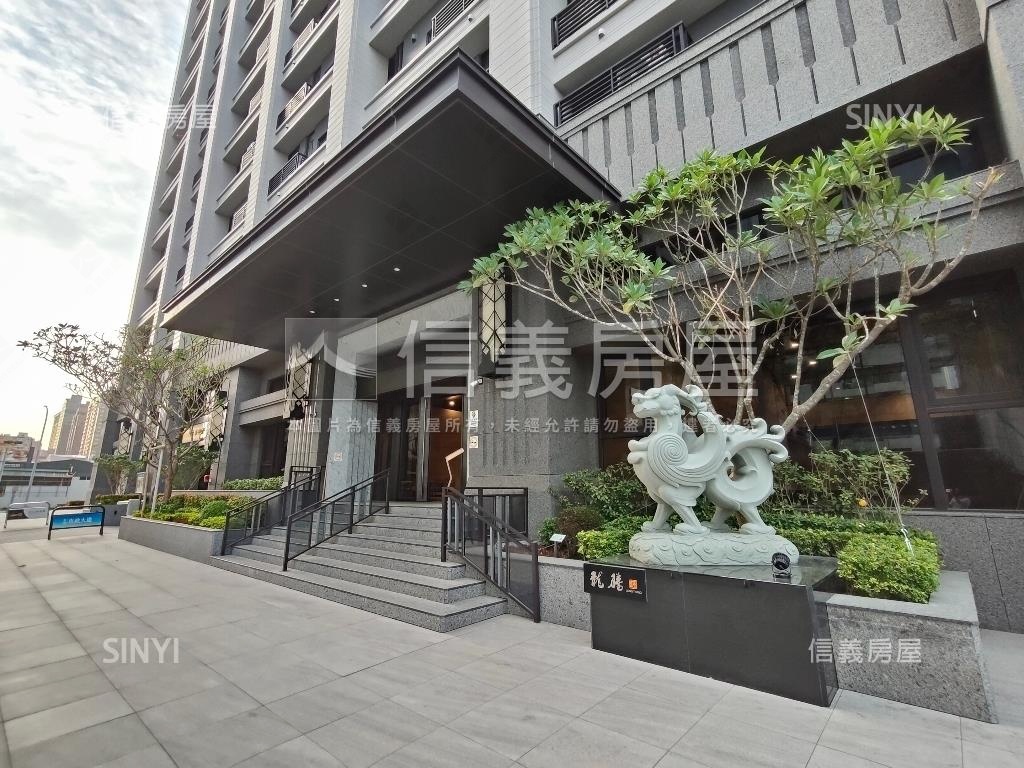 市政質感美裝車位平移房屋室內格局與周邊環境