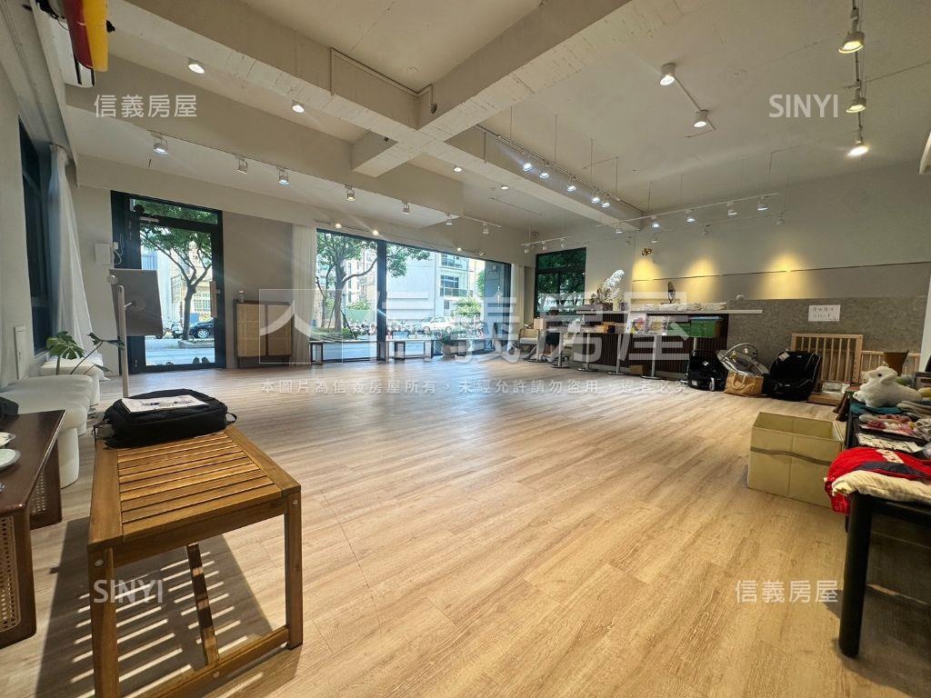 曜見築黃金店面房屋室內格局與周邊環境